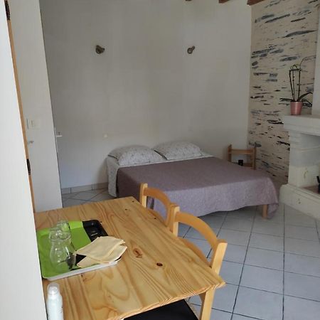 Chambre La Loire La Dagueniere Bagian luar foto